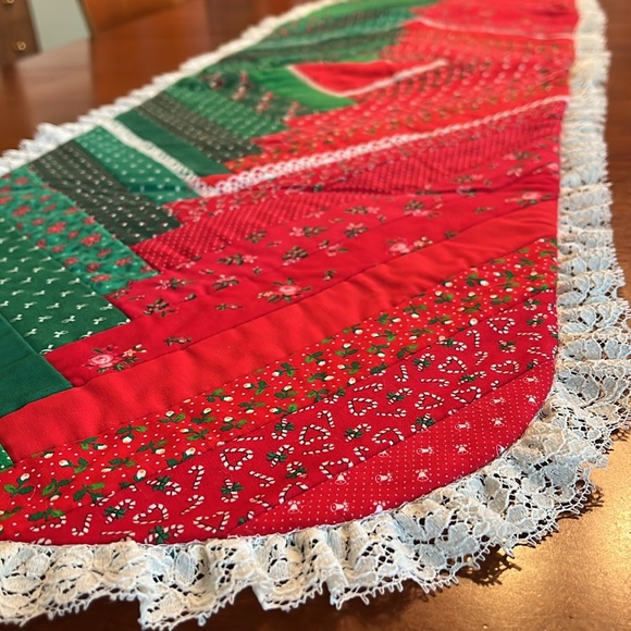 Christmas 🤶 Vintage handmade table runner - Picture 4 of 7